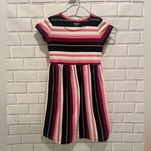 GYMBOREE short sleeve striped girls dress/size 5T